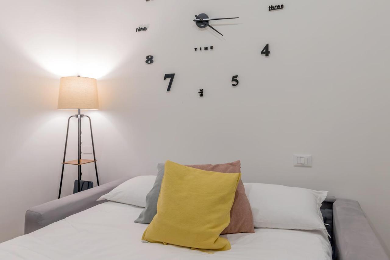 Nuovo Intimo Apt A 10Min Dal Duomo - Homeunity Милано Екстериор снимка